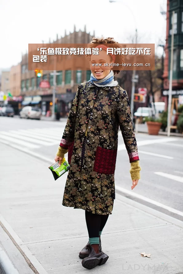 ‘乐鱼极致竞技体验’月饼好吃不在包装(图2) 乐鱼官方网站地址